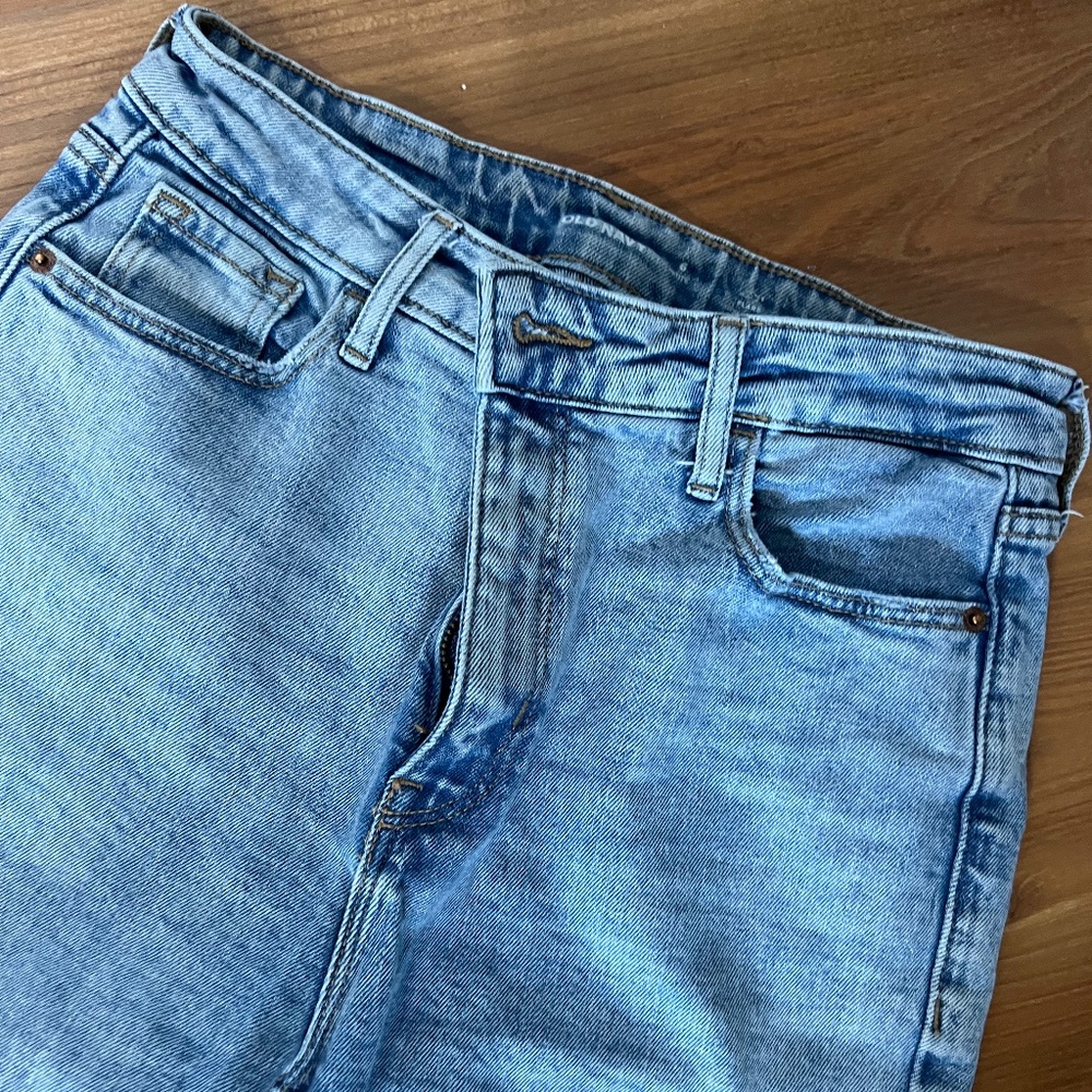 Old Navy High Rise Flare Jeans – Light Wash, Size 6